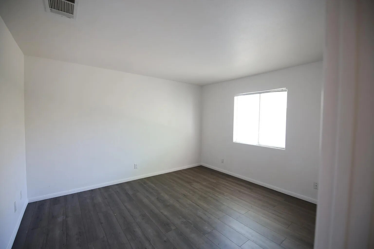 Building Photo - 6313 Palo Verde Ave