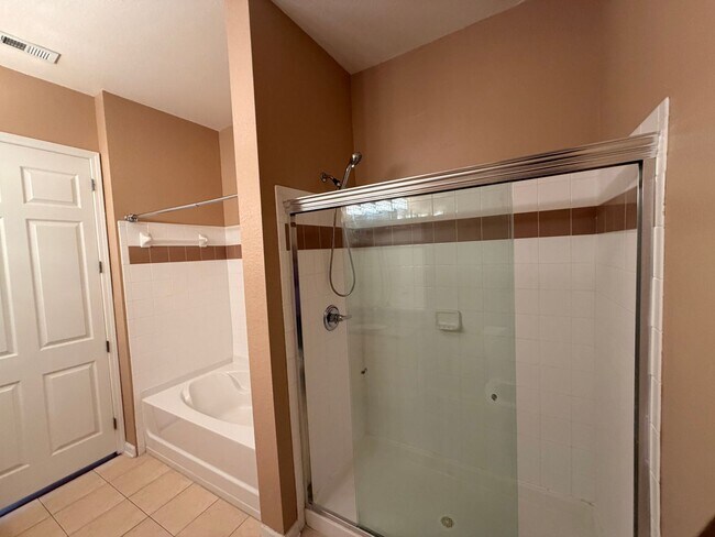 Building Photo - Champions Gate Resort Style Gated Community Living!!