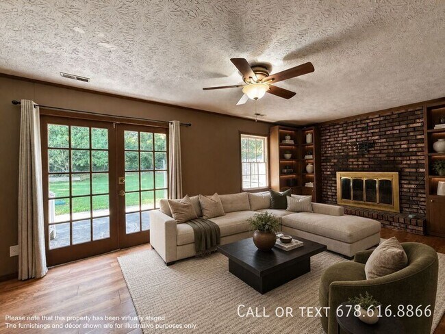 Building Photo - 2666 S Lakeview Dr SW