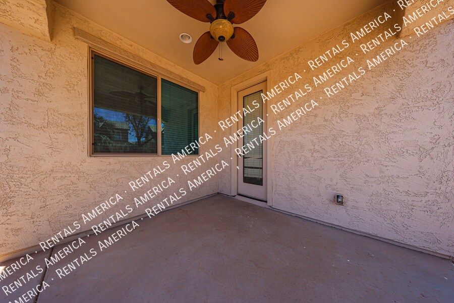 Building Photo - 41192 W Rio Bravo Dr