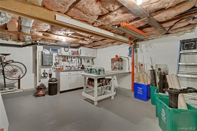 Building Photo - 99 Summit Ave