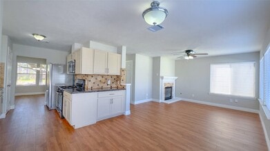 Building Photo - 9923 Farrell Dr