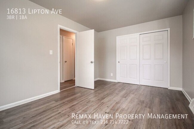 Building Photo - 16813 Lipton Ave, Cleveland - Charming 3 B...