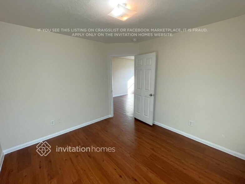 Building Photo - 12030 Gregory Crossing Way