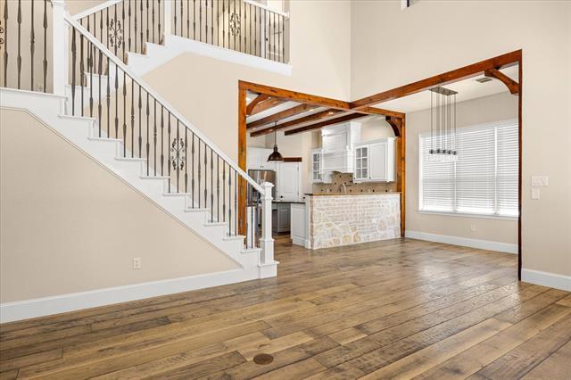 Building Photo - 2310 Vienna Dr