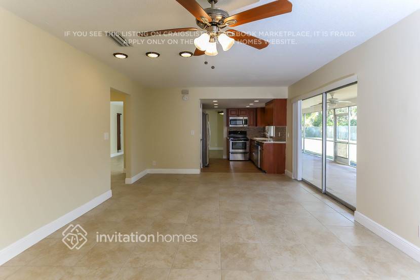 Building Photo - 12758 Guilford Cir