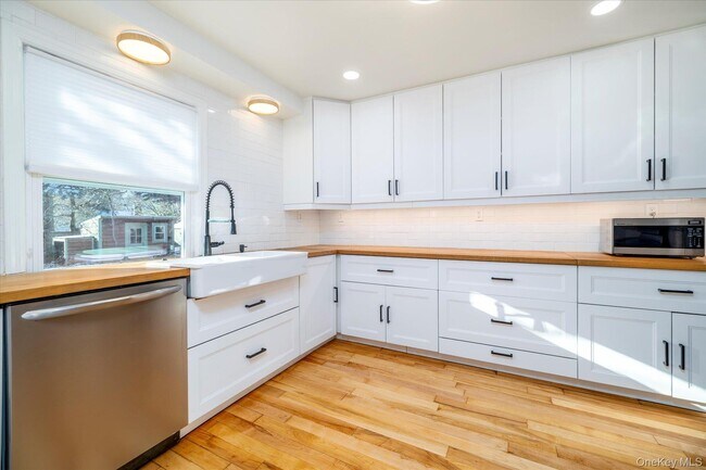 Building Photo - 5 Prospect St