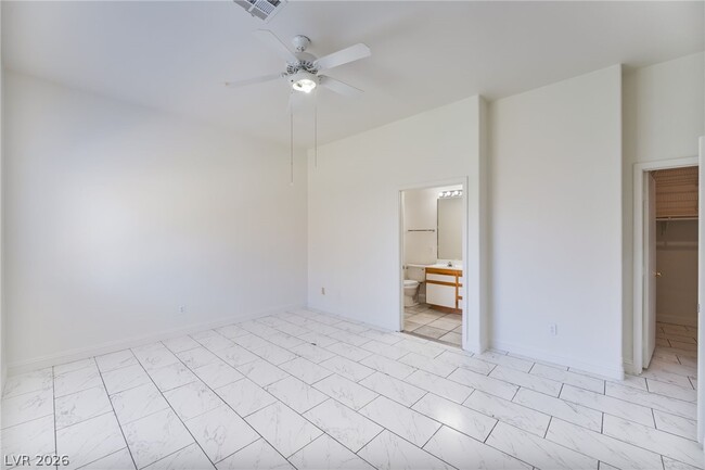 Building Photo - 1652 Wendell Williams Ave