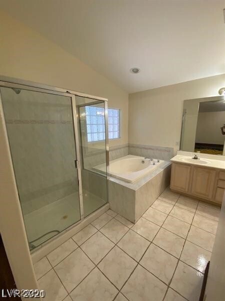 Building Photo - 3955 Roohani Ct