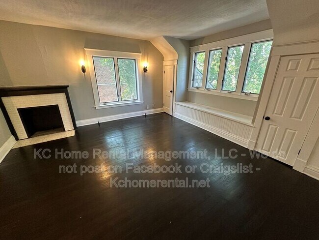 Building Photo - 3631 Pennsylvania Ave