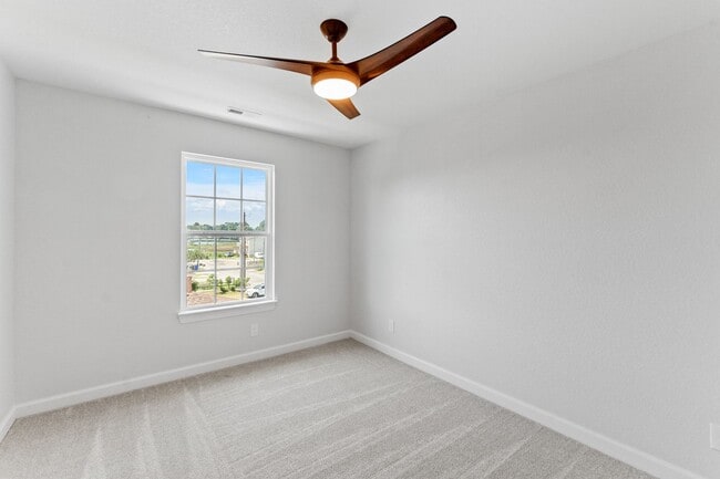 Building Photo - Brand-new condo in the heart of Ocean View.