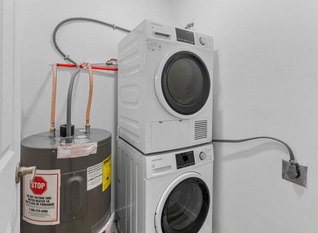 Building Photo - 626 N Hampton Rd