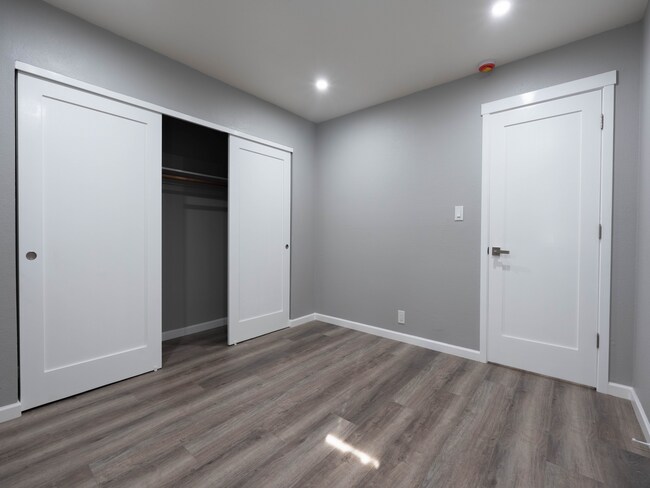 Building Photo - 2456 88th Ave