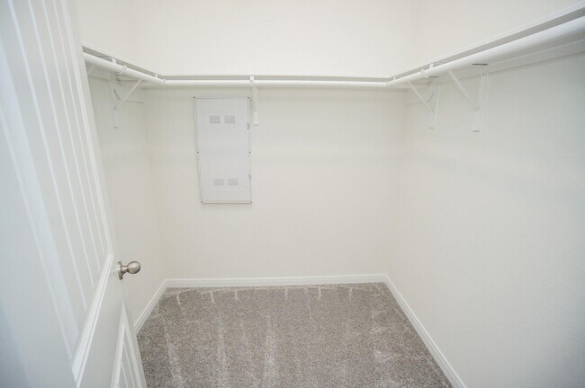 Building Photo - 20615 Teakwood Fields Ln