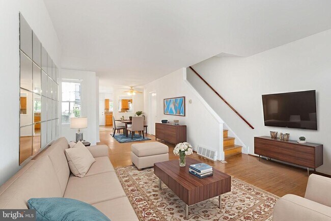 Building Photo - 3306 Haverford Ave