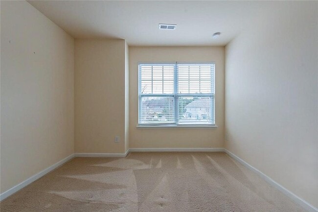 Building Photo - 311 Sandy Spring Ln