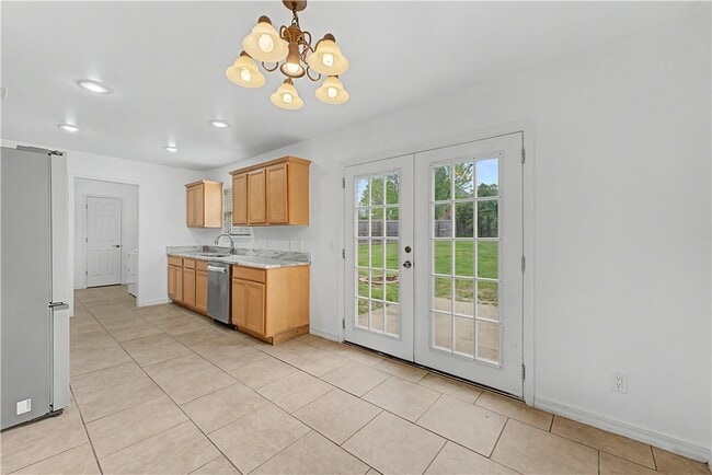 Building Photo - 5213 S 62nd St