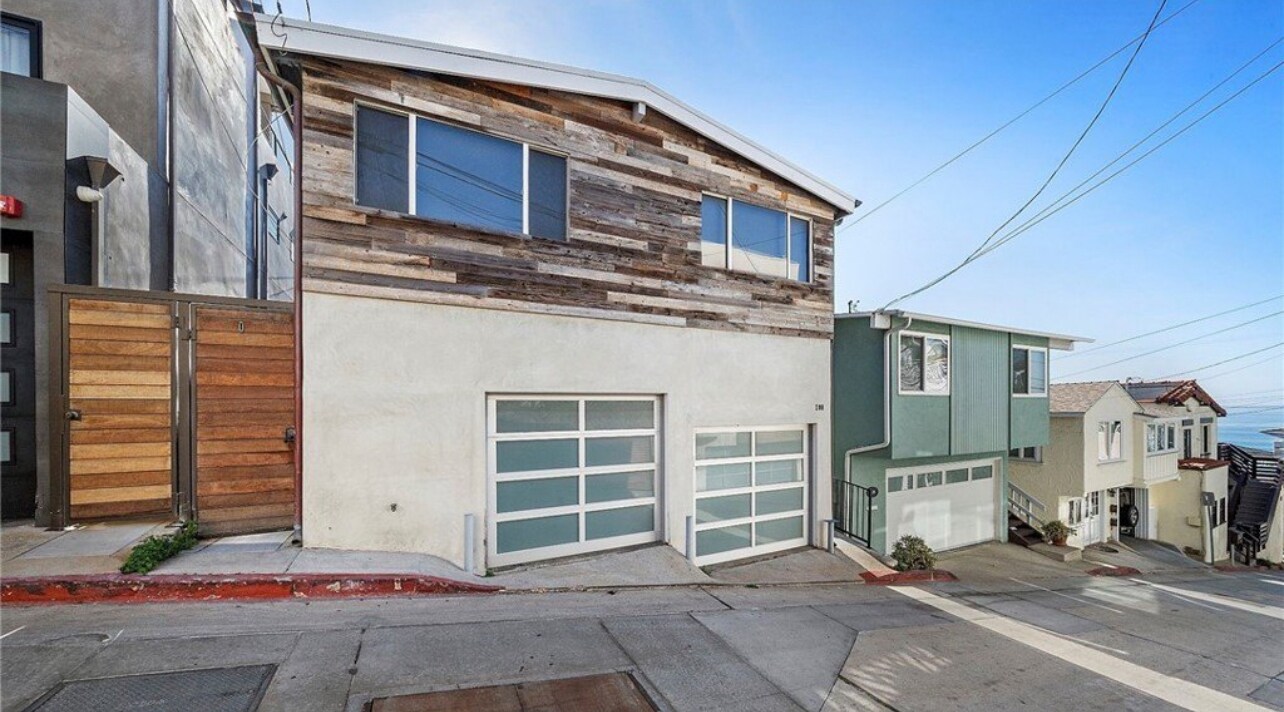 Building Photo - 202 Moonstone St