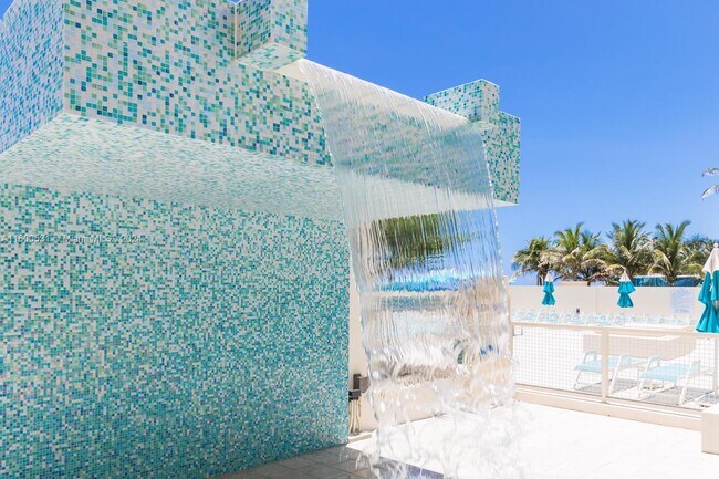 Building Photo - 2501 S Ocean Dr
