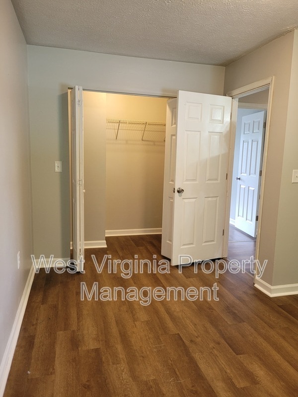 Building Photo - 3751 Summerlee Rd