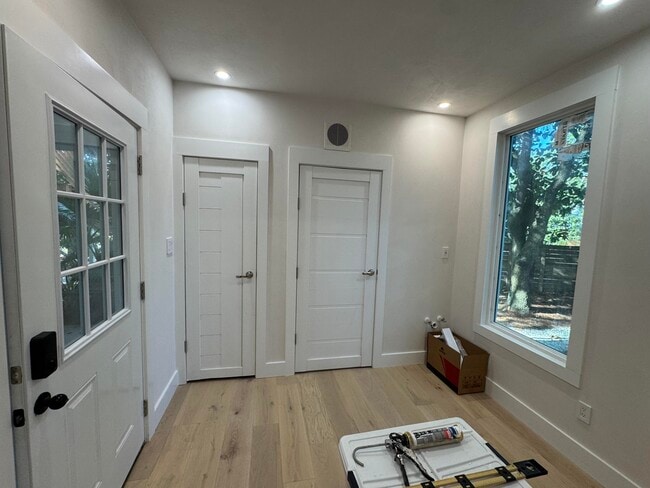 Building Photo - 6296 W County Hwy 30A