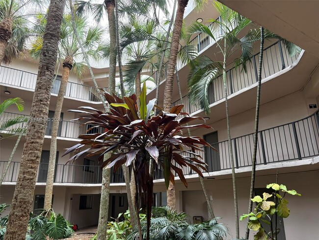 Building Photo - 8500 SW 133rd Avenue Rd