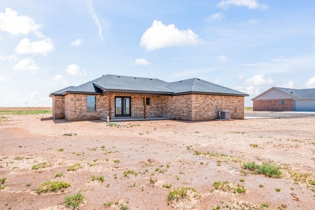Building Photo - 10613 East C R 7400