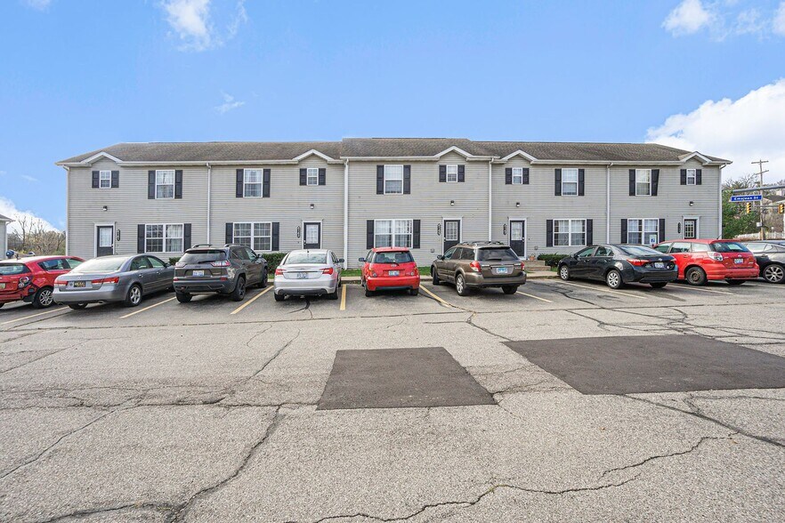 Interior Photo - West Campus Village (West Campus Village Townhomes LLC)
