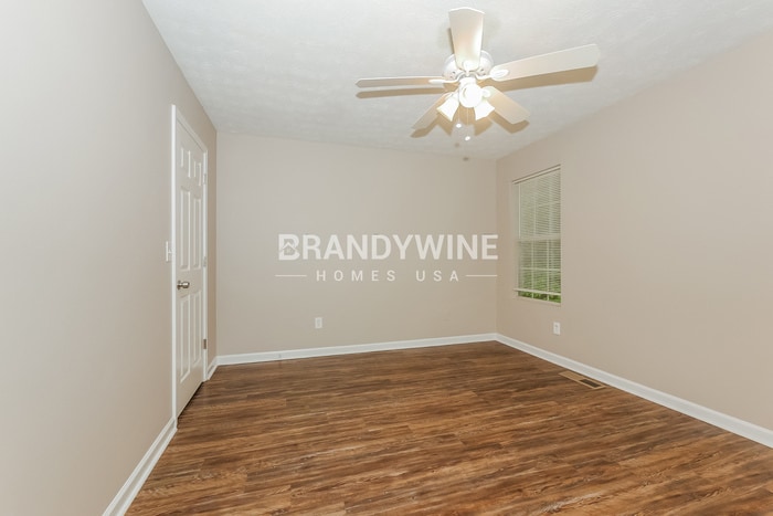 Building Photo - 10445 Ivygate Ave