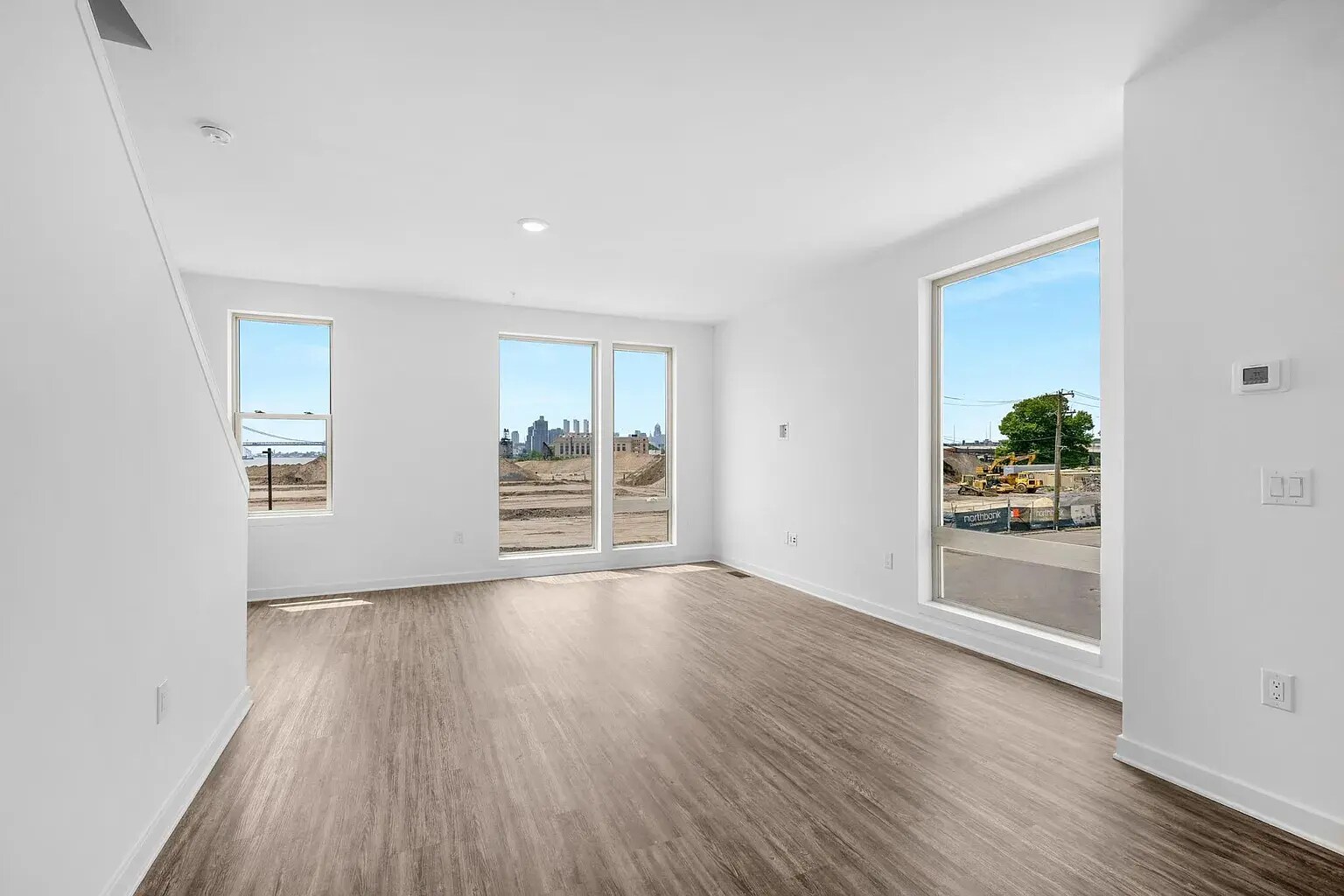 Building Photo - 3001 Schirra Ln