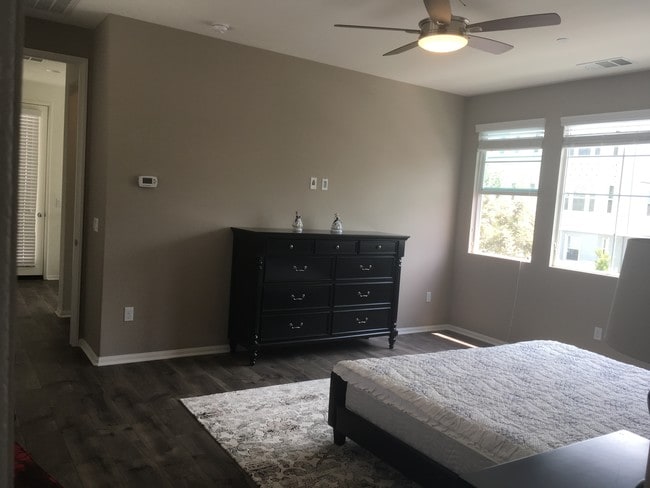 Building Photo - 101 Acamar