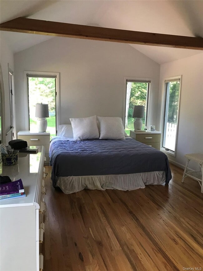 Building Photo - 20 Basket Neck Ln