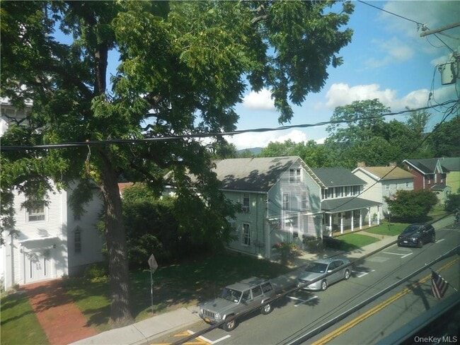 Building Photo - 223 Hudson St