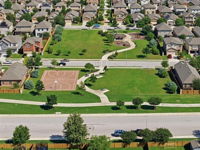 Building Photo - 1413 Ignacia Dr