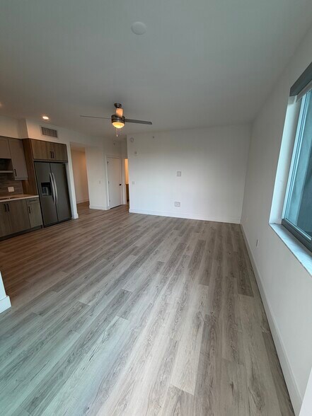 Building Photo - 41 NW 31st St