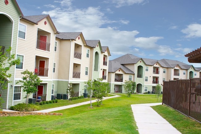 Green landscapes - Residence at Eagle Pass