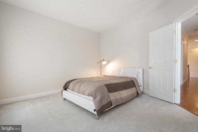 Building Photo - 11629 Forest Hill Ct
