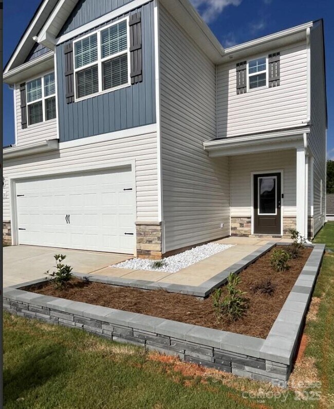 Building Photo - 2131 Transatlantic Ave