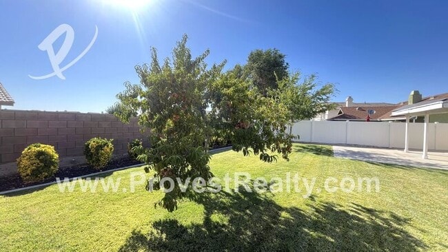 Building Photo - 13800 Driftwood Dr
