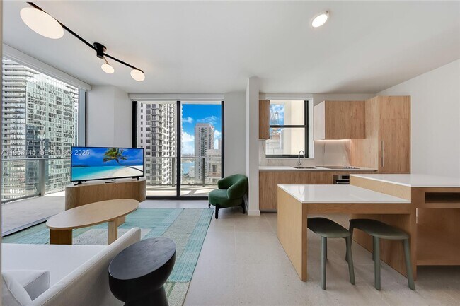 Building Photo - 11 NE 6th St