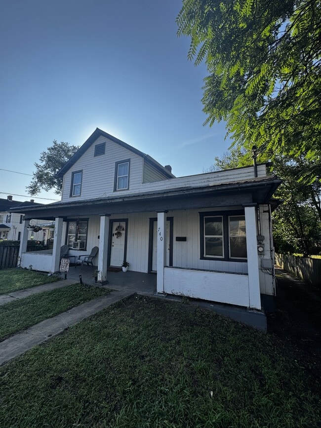 Building Photo - 740 Winchester Ave