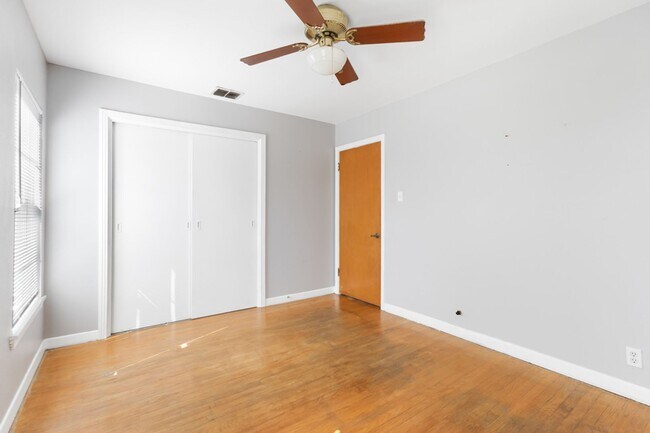 Building Photo - 210 Dryden Dr