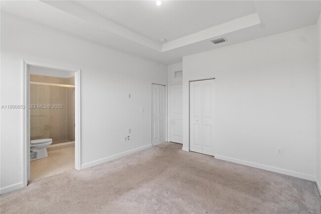 Building Photo - 26487 SW 148th Ave