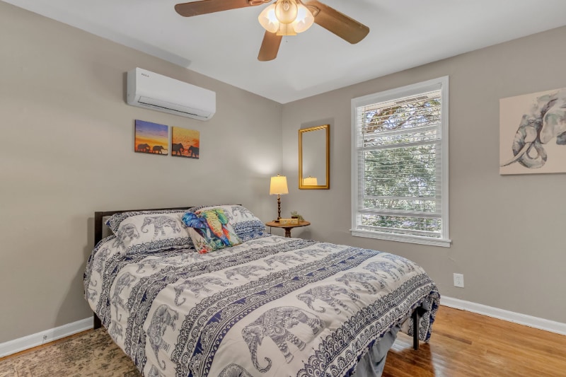 Building Photo - 230 Bermuda Dr