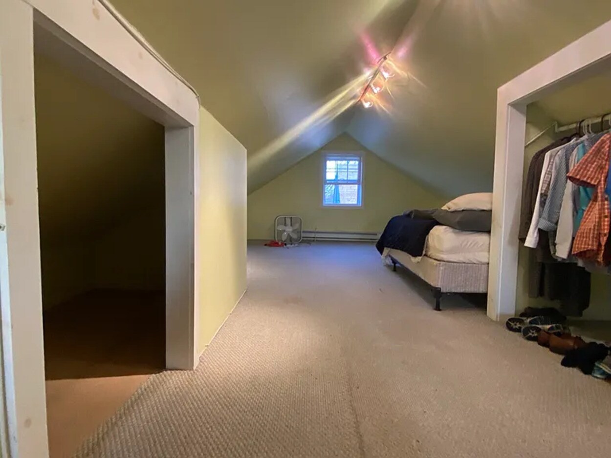 Building Photo - 27 Albion St