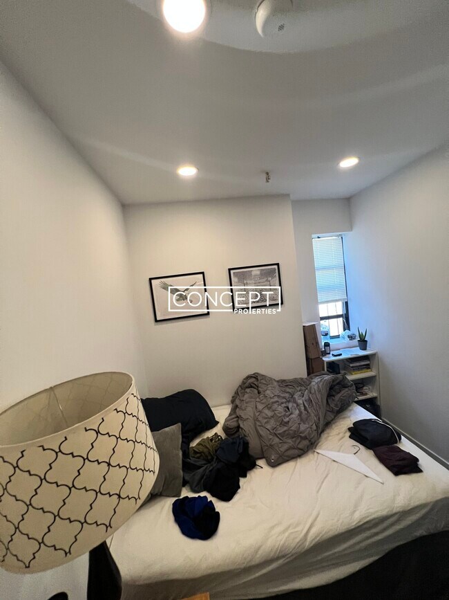 Building Photo - 11A Peterborough St. Unit 20B