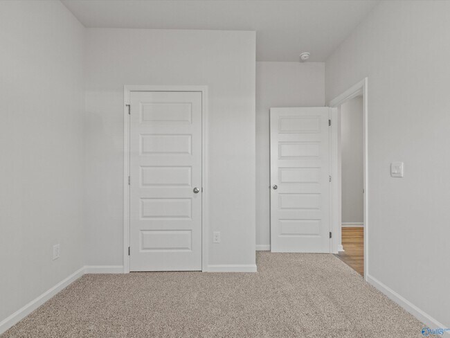 Building Photo - 1251 Eidson St