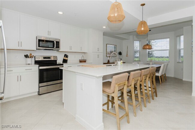 Building Photo - 5651 Double Eagle Cir