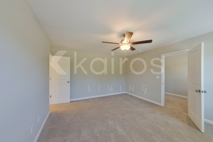 Building Photo - 7333 Foggy River Dr