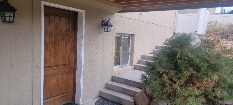 Building Photo - 929 W Sunrise Ln